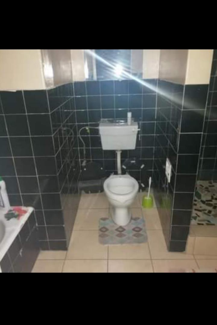 Duplex for Sale in Vanderbijlpark CE 2, Vanderbijlpark 703275