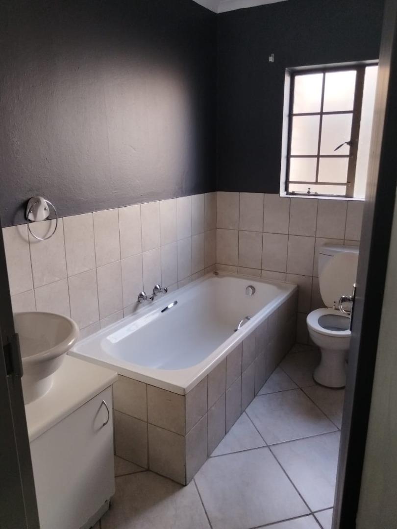 740662_1fc179b7-4574bath.jpeg